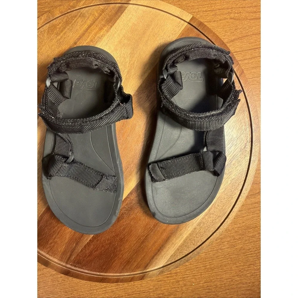 Teva hurricane xlt